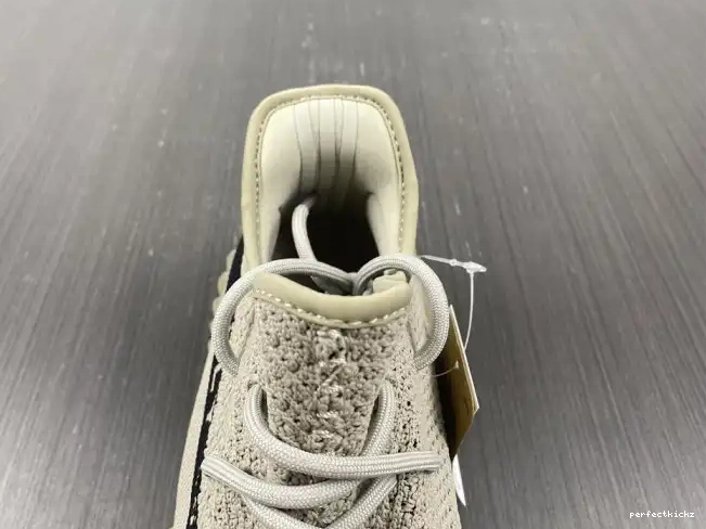Beige Boost 350 Black V2 Adidas Yeezy HP7870 0607